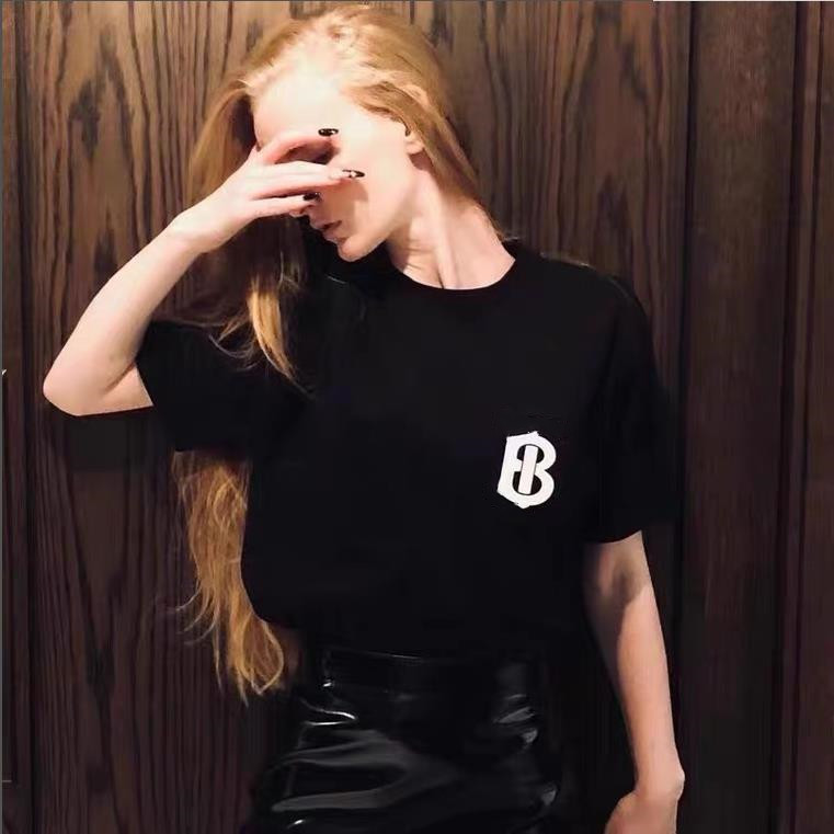 Women's T shirt Women Letter Printing Designers T-shirt Mens Womens Skateboard Short Sleeve T shirt S-2XL, White;black
Women's T shirt Women Letter Printing Designers T-shirt Mens Womens Skateboard Short Sleeve T shirt S-2XL, White;black