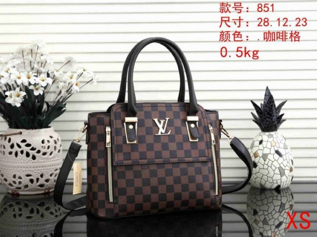 1-56 LV LOUIS VITTON Fashion Women Bags High Quality PU Leather Handbags Designer Shoulder Bag Crossbody Messenger Bags, Black
1-56 LV LOUIS VITTON Fashion Women Bags High Quality PU Leather Handbags Designer Shoulder Bag Crossbody Messenger Bags, Black