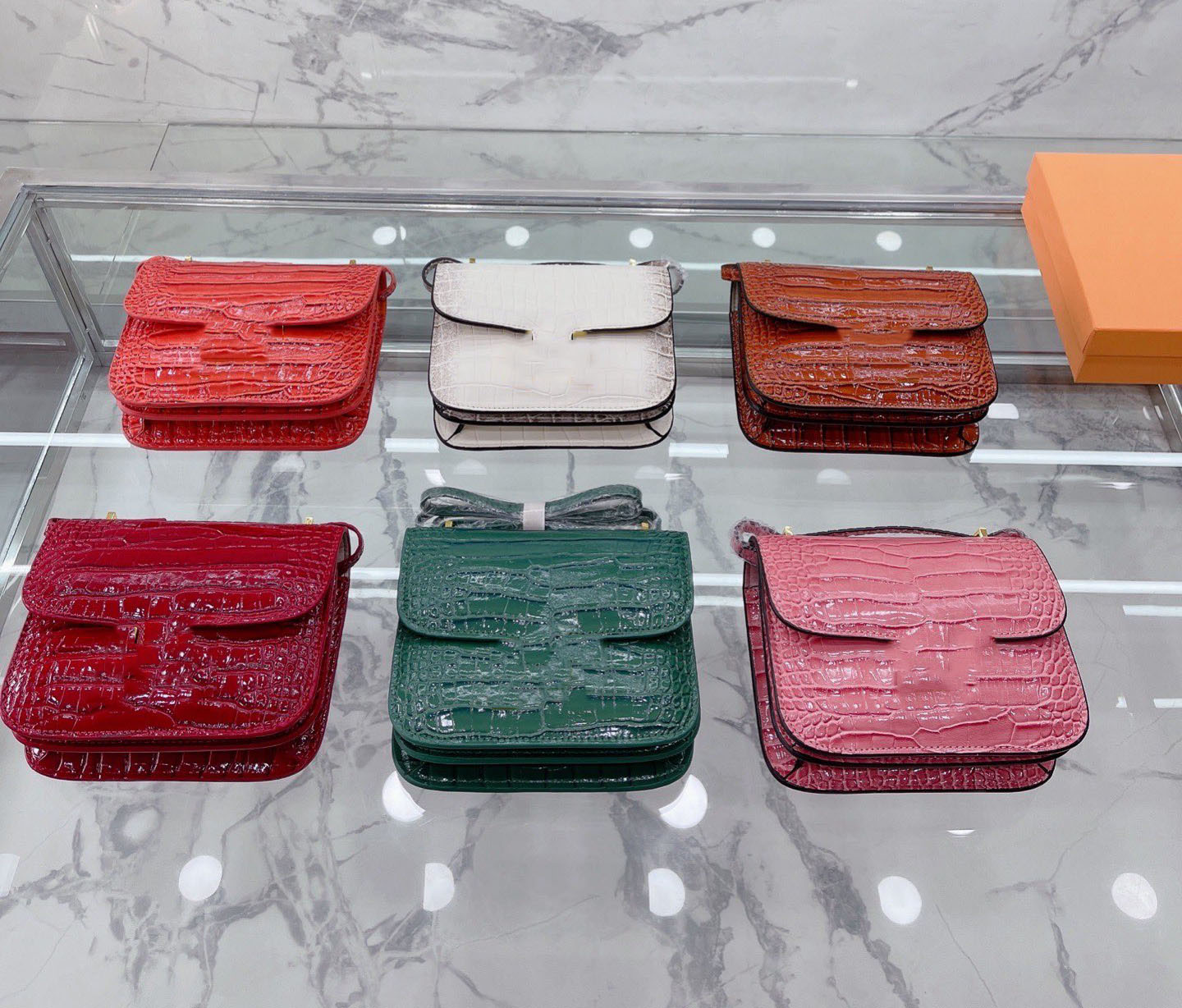 High Quality Designer Wallet Bags Crocodile leather Constance epsom stewardess Shoulder Bags Women handbags Crossbody Bag Alligator flap H letter, I need other styles and colors
High Quality Designer Wallet Bags Crocodile leather Constance epsom stewardess Shoulder Bags Women handbags Crossbody Bag Alligator flap H letter, I need other styles and colors