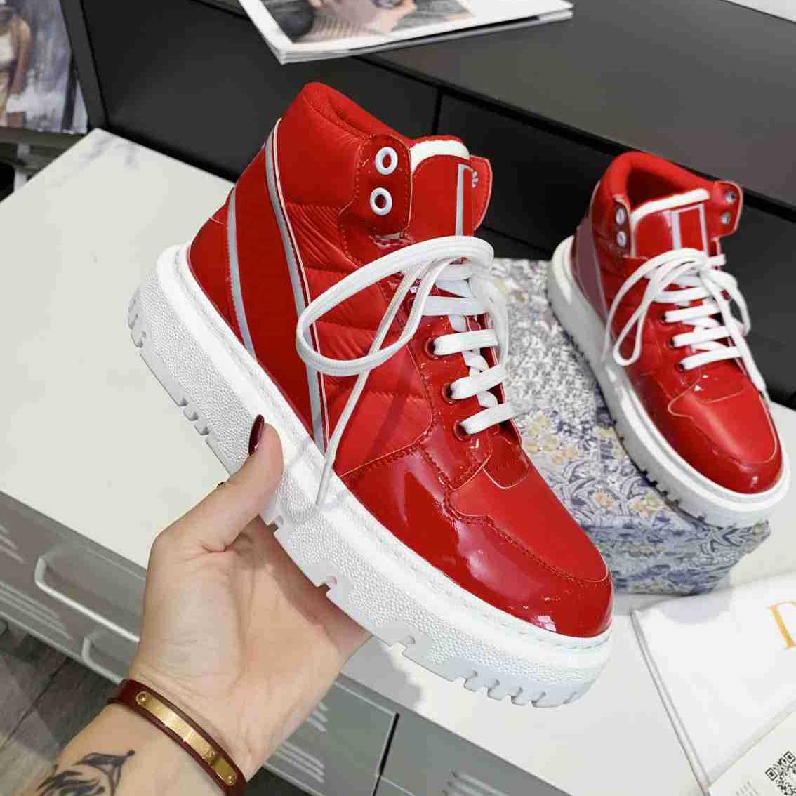 2021 women PLAYER sneakers limit squad casual shoes boyfriend girlfriend sneaker womens reflective Genuine Leather party velvet calfskin show style
2021 women PLAYER sneakers limit squad casual shoes boyfriend girlfriend sneaker womens reflective Genuine Leather party velvet calfskin show style