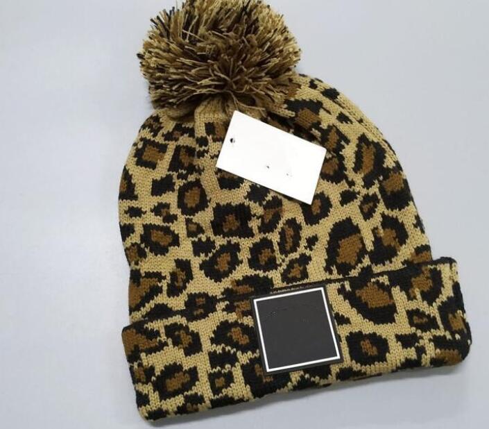 Winter Hat Fashion Designer Beanie Skull Caps Hat With Letters Street Baseball Cap Ball Caps for Man Woman Hats Beanie Casquettes 215
Winter Hat Fashion Designer Beanie Skull Caps Hat With Letters Street Baseball Cap Ball Caps for Man Woman Hats Beanie Casquettes 215
