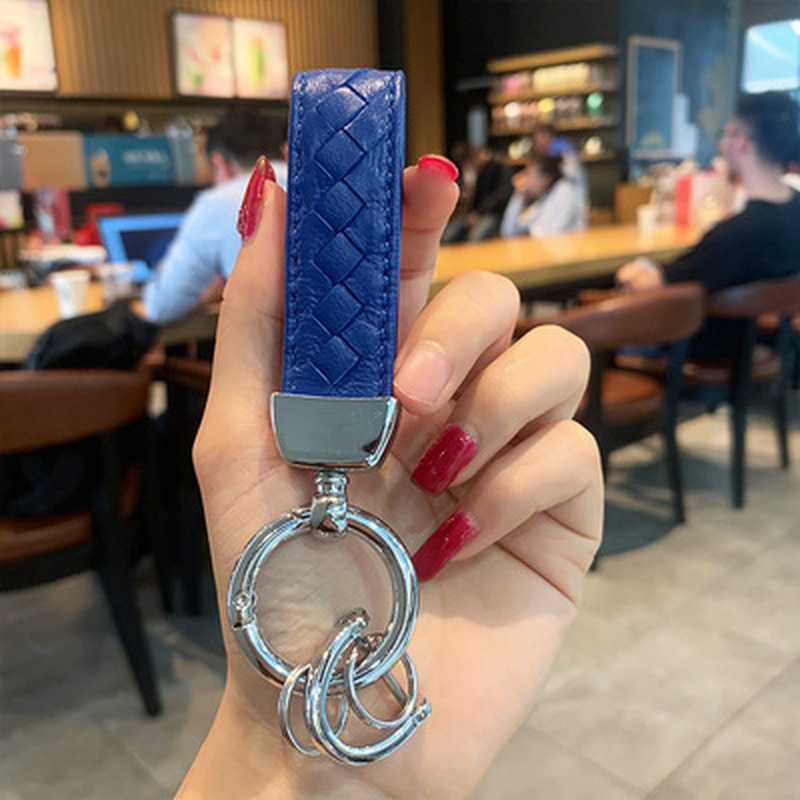 Wholesale Creative Woven Leather Car Key Chain Pendant Personality Braided Keyring Waist Pendant