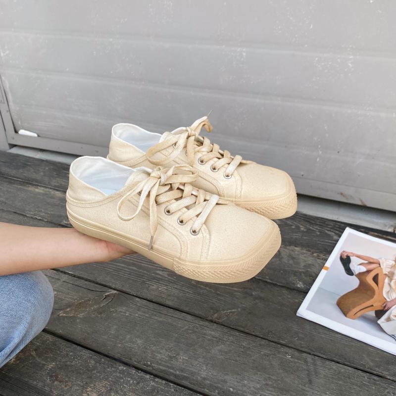 Slippers Square Toe Female Casual Shoes Flat Sneakers Half-Slippers Mules 2 Ways Wear 2021 Autumn Women White, Beige
Slippers Square Toe Female Casual Shoes Flat Sneakers Half-Slippers Mules 2 Ways Wear 2021 Autumn Women White, Beige