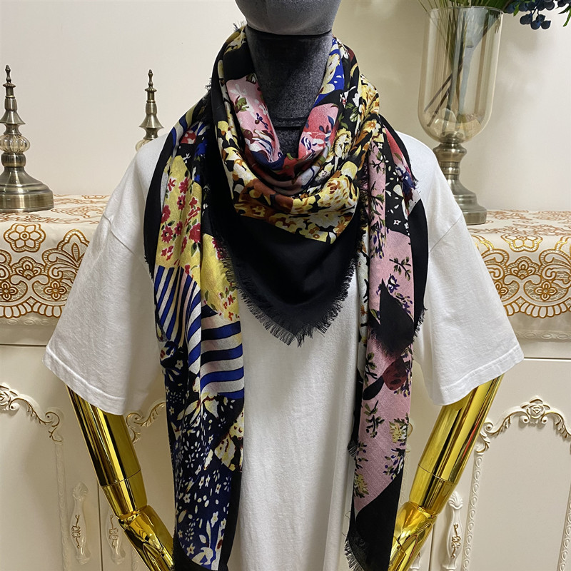 Women's square scarf scarves good quality 100% cashmere material thin and soft black pint flowers pattern size 130 cm- 130cm
Women's square scarf scarves good quality 100% cashmere material thin and soft black pint flowers pattern size 130 cm- 130cm