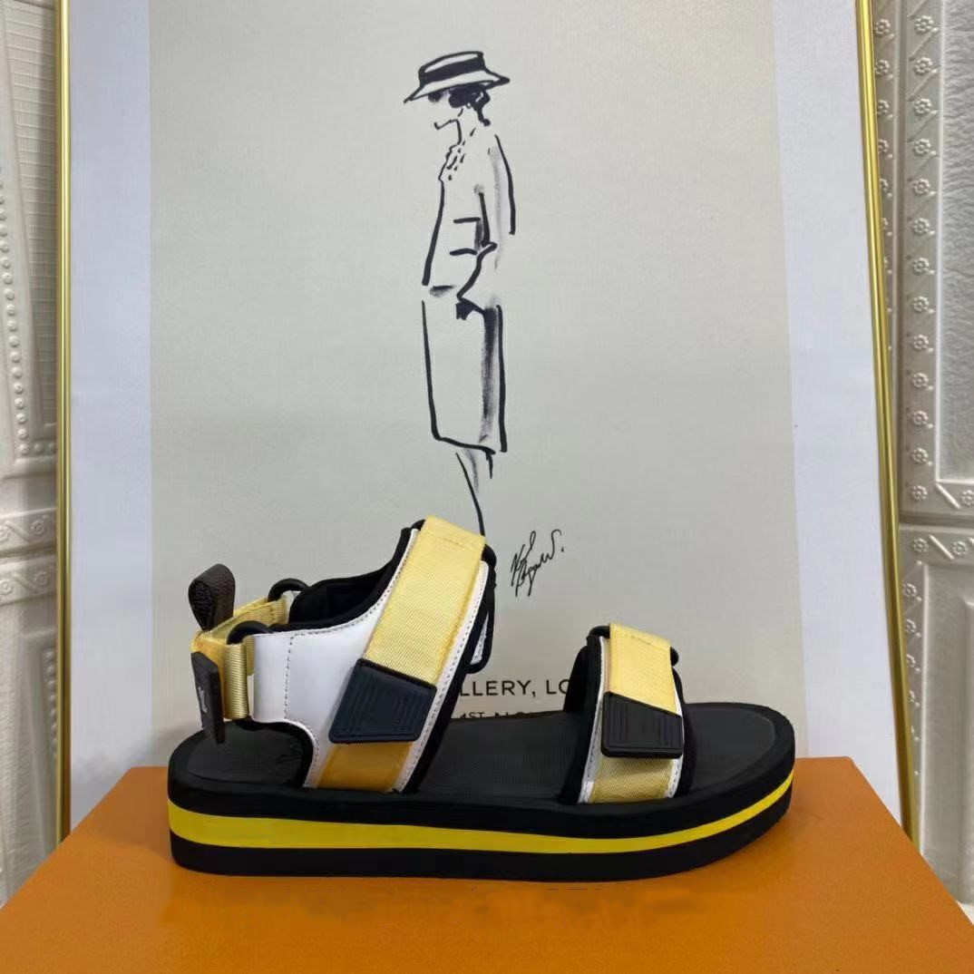 Luxury Flat Sandal Ladies Fashion Velcro Sandal Upper Blend material with floral miniature outsole top quality size 35-41, Black
Luxury Flat Sandal Ladies Fashion Velcro Sandal Upper Blend material with floral miniature outsole top quality size 35-41, Black