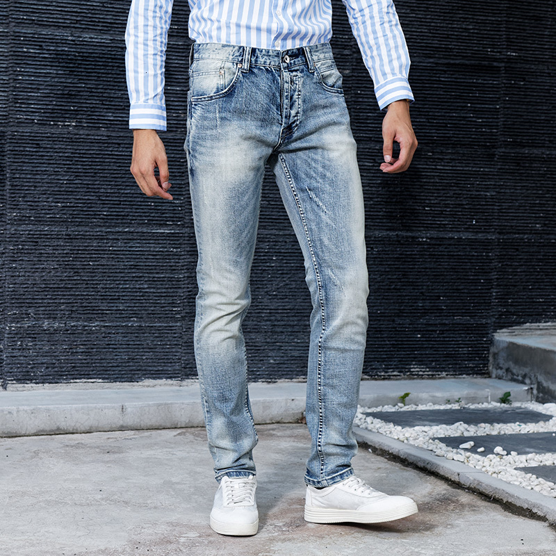 2021 New Italian Style Fashion Men Light Blue Slim Fit Elastic Scracth Ripped Jeans High Quality Casual Vintage Designer Long Pants 146b, Retro light blue
2021 New Italian Style Fashion Men Light Blue Slim Fit Elastic Scracth Ripped Jeans High Quality Casual Vintage Designer Long Pants 146b, Retro light blue