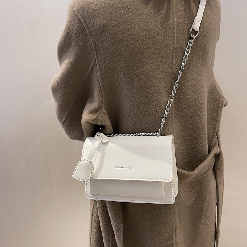 Shoulder Bags Fashion Trend Women's Bag PU Leather All-match Handbag Atmosphere Buckle Solid Color Chain Shopper, White
Shoulder Bags Fashion Trend Women's Bag PU Leather All-match Handbag Atmosphere Buckle Solid Color Chain Shopper, White