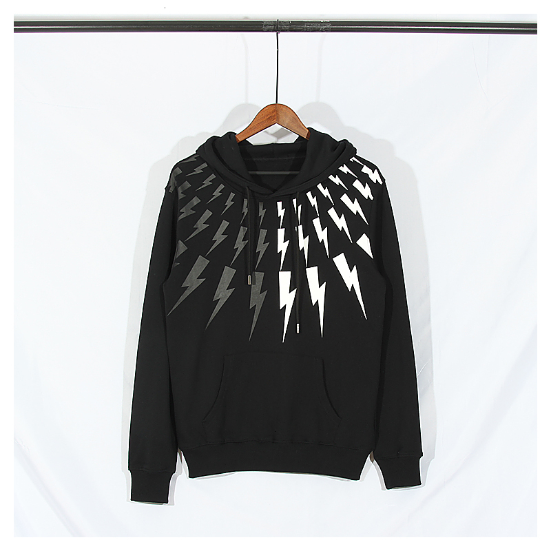 2021 new neil barrett black white flash printed for men and women street trend oversized fashion thin hoodie g5tv
2021 new neil barrett black white flash printed for men and women street trend oversized fashion thin hoodie g5tv