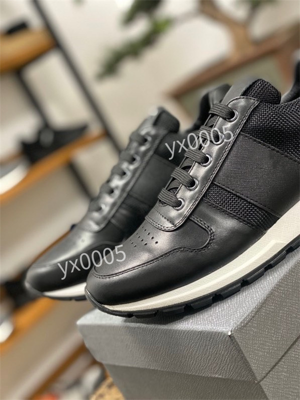 2021 Autumn and winter leather casual bare boots womens Martin bootss are made of imported calfskin riveted desert woman boot, 05
2021 Autumn and winter leather casual bare boots womens Martin bootss are made of imported calfskin riveted desert woman boot, 05