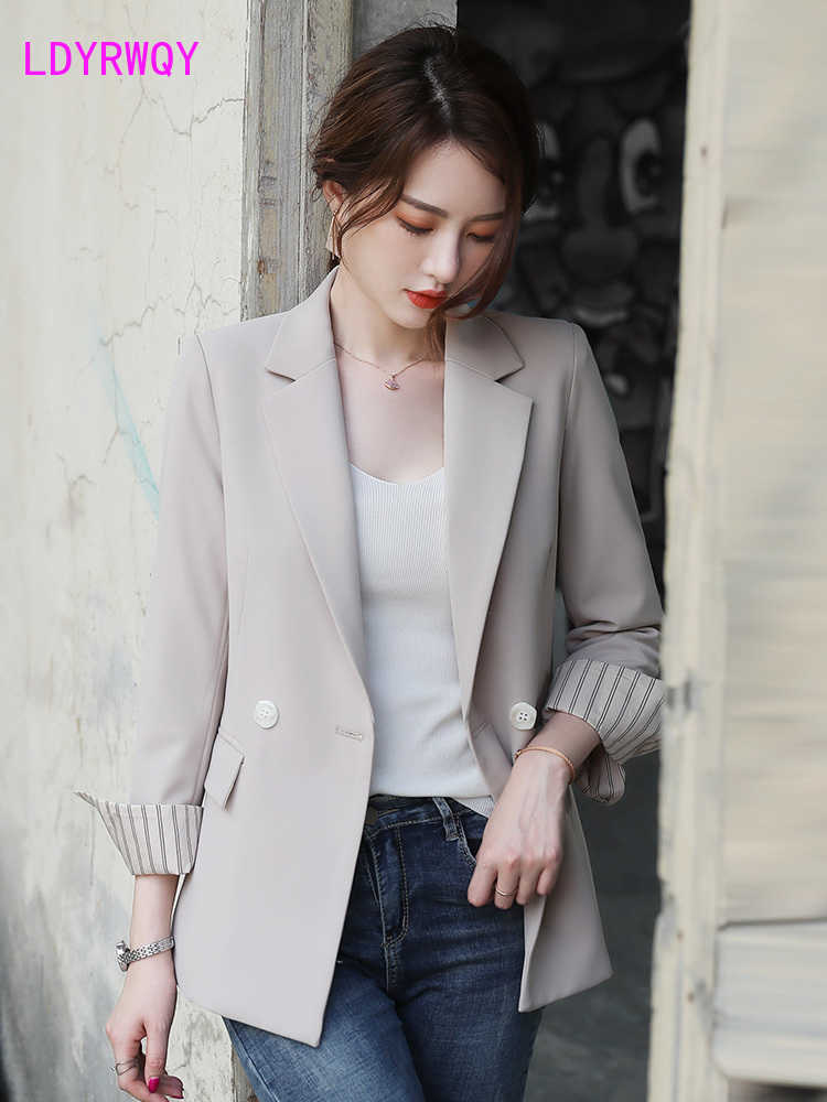 Women's autumn Korean casual wild suit Double Polyester Single Breasted Regular Office Lady 210603, Black
Women's autumn Korean casual wild suit Double Polyester Single Breasted Regular Office Lady 210603, Black