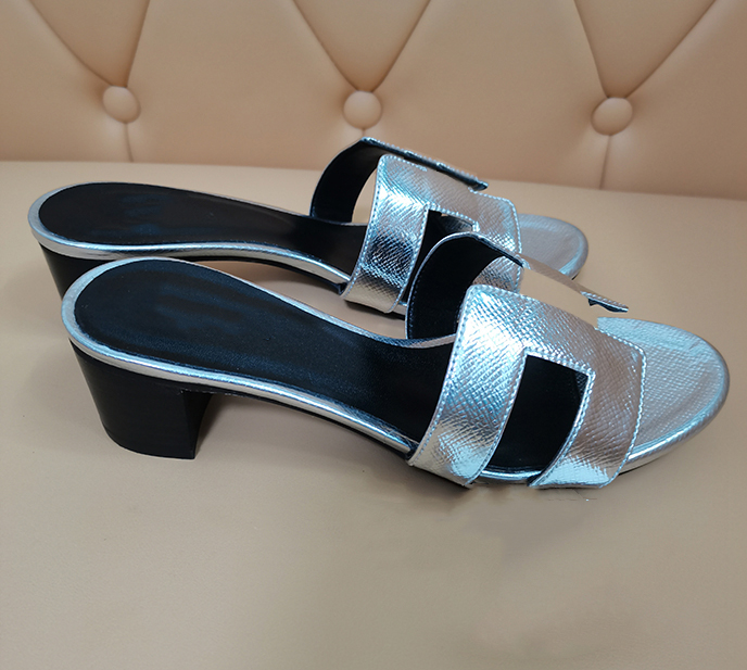 Shoes high heels Sandals Balencaiga Slippers Dad Luxury Balance Jelly designer quality women dhgate.com slippery noble fashion wide flat yes you Love horse, Light tan
Shoes high heels Sandals Balencaiga Slippers Dad Luxury Balance Jelly designer quality women dhgate.com slippery noble fashion wide flat yes you Love horse, Light tan