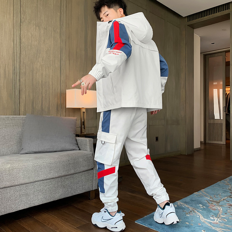 2021 New Korean Streetwear Sets of Men Sport Jacket + Sweatpants Corridors Two Track Suit Parts Eqo7, Blue
2021 New Korean Streetwear Sets of Men Sport Jacket + Sweatpants Corridors Two Track Suit Parts Eqo7, Blue