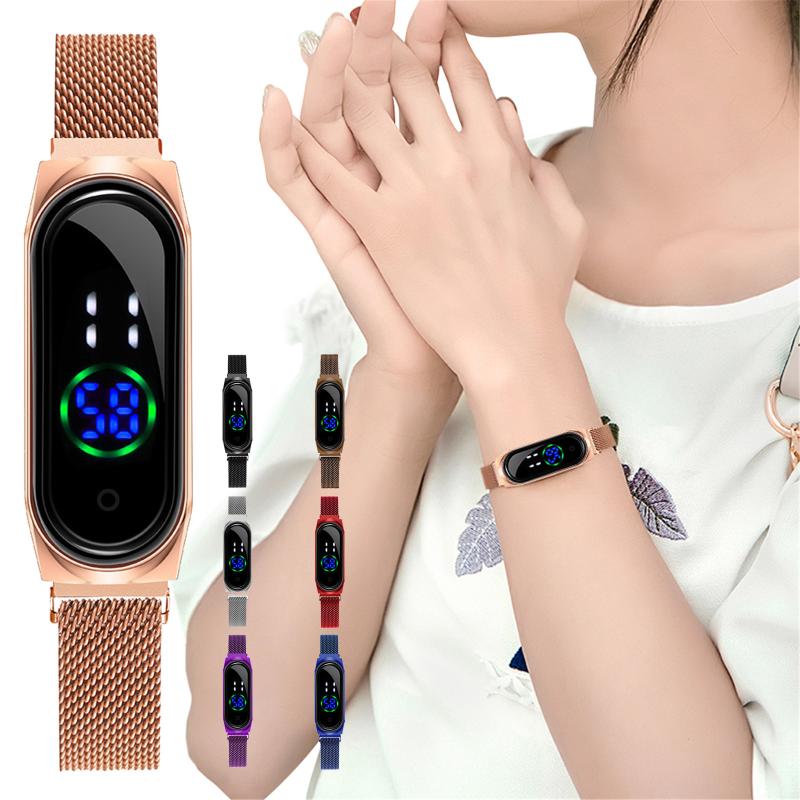 Wristwatches Luxury Square Electronic Watch Stainless Steel Strap Ladies Display Jewelry Rhinestone
Wristwatches Luxury Square Electronic Watch Stainless Steel Strap Ladies Display Jewelry Rhinestone