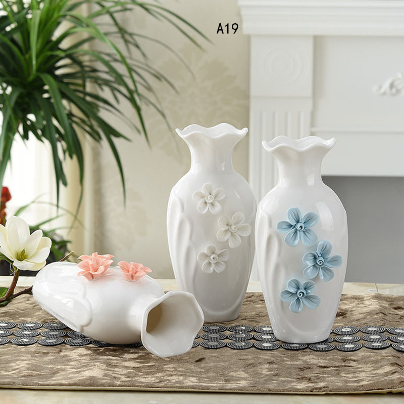Creative simple ceramic small fresh vase living room, bedroom, wall cabinet, furniture, home crafts gifts
Creative simple ceramic small fresh vase living room, bedroom, wall cabinet, furniture, home crafts gifts