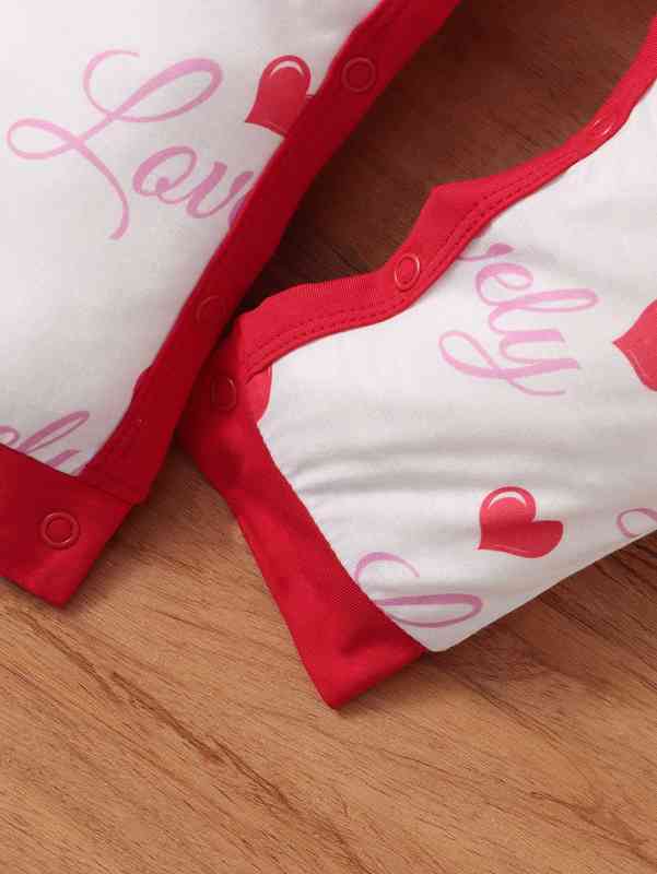 Baby Letter & Heart Graphic Contrast Binding Jumpsuit SHE