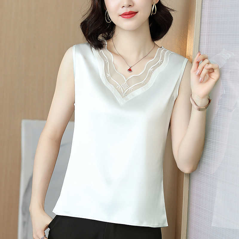 Korean Fashion Silk Tank Top Women Satin Office Lady Solid Sleeveless s Plus Size XXXL/5XL Shirt 210531