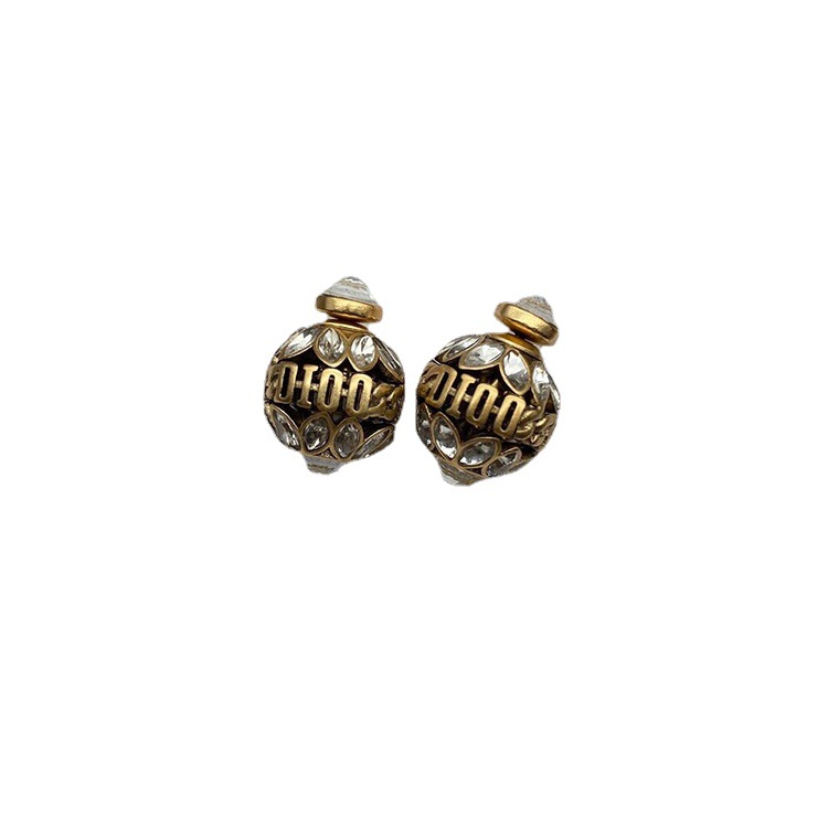 White Pearl Wedding Stud Fashion Designer Earrings for Women Dletter Jewelry