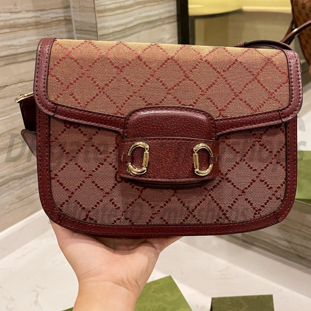 Shoulder Bags Horsebit 1955 Saddle Handbags G Luxurys Designer Top Quality Fashion Womens Totes Clutch CrossBody Purse ladies Wallet Purses bag 2022 Handbag, No bags
Shoulder Bags Horsebit 1955 Saddle Handbags G Luxurys Designer Top Quality Fashion Womens Totes Clutch CrossBody Purse ladies Wallet Purses bag 2022 Handbag, No bags