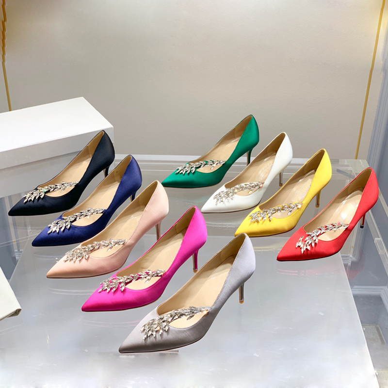 luxurious Designer Party Wedding Shoes Bride Women Ladies Sandals Fashion Sexy Dress Pointed Toe 7cm ssilk Rhinestone Jewelry Glitter high-heeled shoe 42, Red 9cm 
luxurious Designer Party Wedding Shoes Bride Women Ladies Sandals Fashion Sexy Dress Pointed Toe 7cm ssilk Rhinestone Jewelry Glitter high-heeled shoe 42, Red 9cm