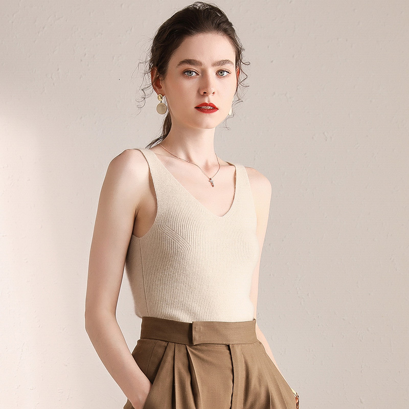 2021 New Female Autumn Winter Warm Thickening Women Knitting V-neck Sexy 100% Cashmere Vest Sweater Uijy, Beige
2021 New Female Autumn Winter Warm Thickening Women Knitting V-neck Sexy 100% Cashmere Vest Sweater Uijy, Beige