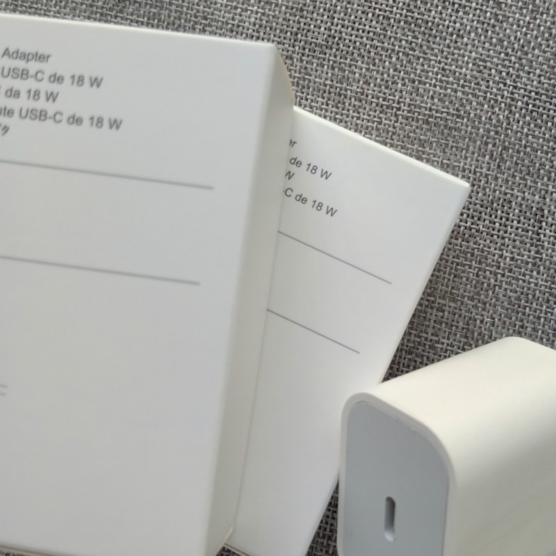 OEM Quality 18W US EU PD Charger USB-C Fast Charging Power Adapter For i11 11 pro max With Retail Box
OEM Quality 18W US EU PD Charger USB-C Fast Charging Power Adapter For i11 11 pro max With Retail Box