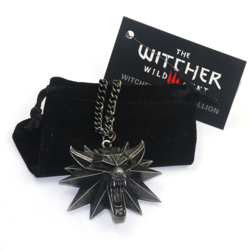 Designer The witch 3 wizard medal original wolf head Necklace Pendant wholesale, Silver
Designer The witch 3 wizard medal original wolf head Necklace Pendant wholesale, Silver