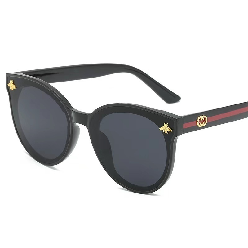 2021 round frames, fashion for men and women, bee bees, sunglasses, anti ultraviolet, tiktok, red, same sunglasses., White;black
2021 round frames, fashion for men and women, bee bees, sunglasses, anti ultraviolet, tiktok, red, same sunglasses., White;black