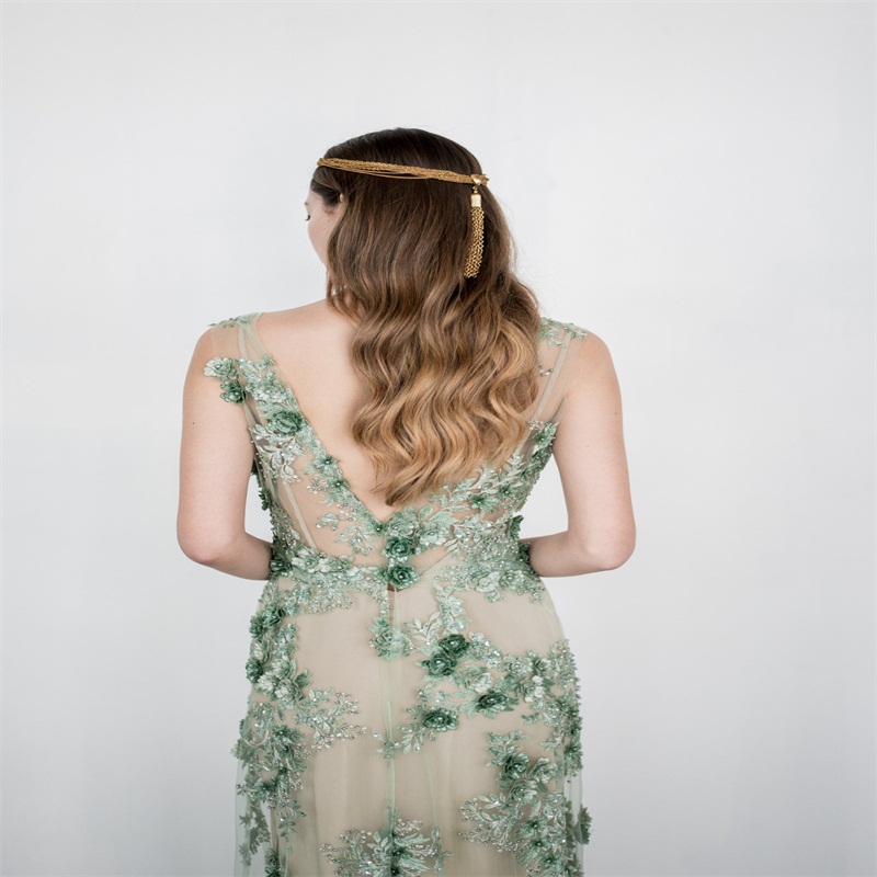 Light Green Prom Dresses With 3D Floral Appliqued Beads Evening Dresses Sexy V Neck Sleeveless Party Gowns Custom Made Sweep Train