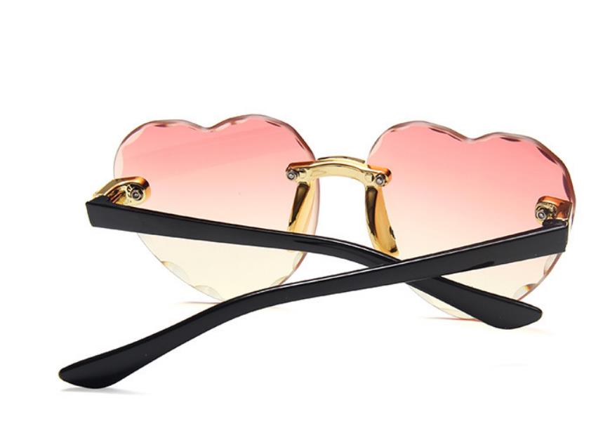 Heart Shaped Rimless Sunglasses Girls Kids Frameless Glasses Tinted Lolita Eyewear Gradient Colors of Lense UV Protect H260130