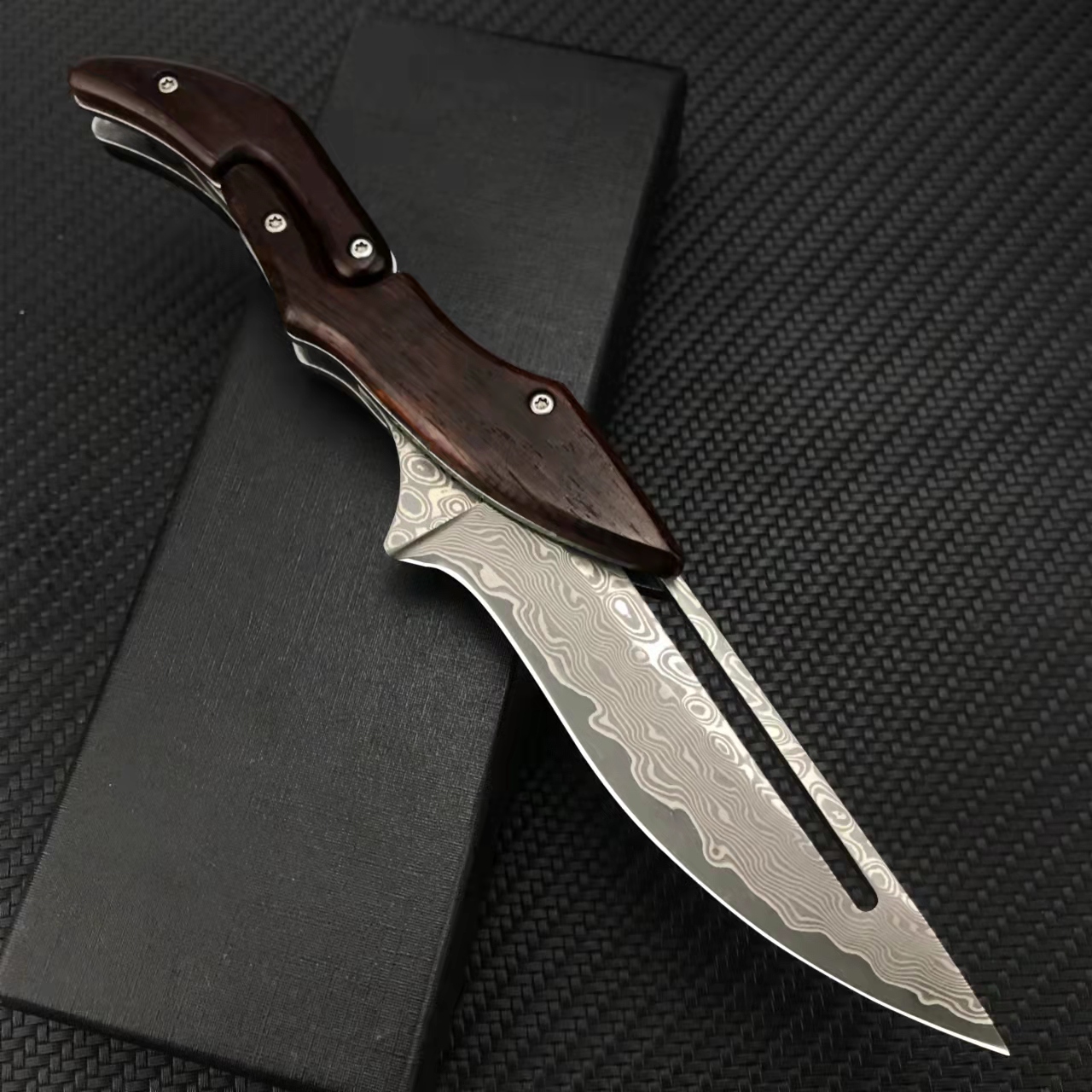 Mechanic Tactical Folding Knife 3.66" Damascus Steel Plain Blade Mechanical Lock Movable Rosewood Handle
Mechanic Tactical Folding Knife 3.66" Damascus Steel Plain Blade Mechanical Lock Movable Rosewood Handle