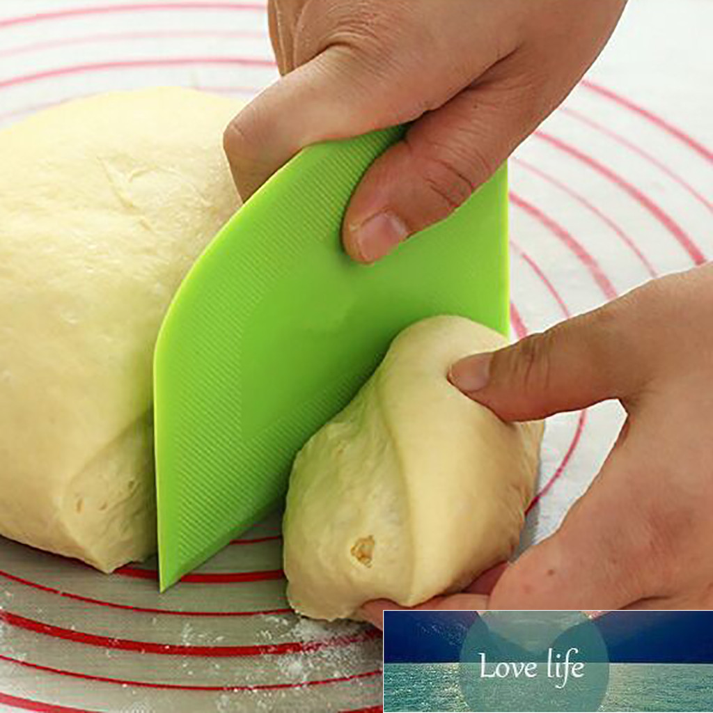New 2PCS Dough Scrapers Cream Smooth Cake Spatula Baking Scraper Multipurpose Kitchen Scrapers for Pizza Dough Pastry Cake Factory price expert design
