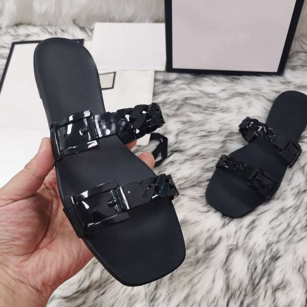 new fashion designer slides women flip flops leather women sandal with double metal black white brown slippers summer beach sandals with box
new fashion designer slides women flip flops leather women sandal with double metal black white brown slippers summer beach sandals with box