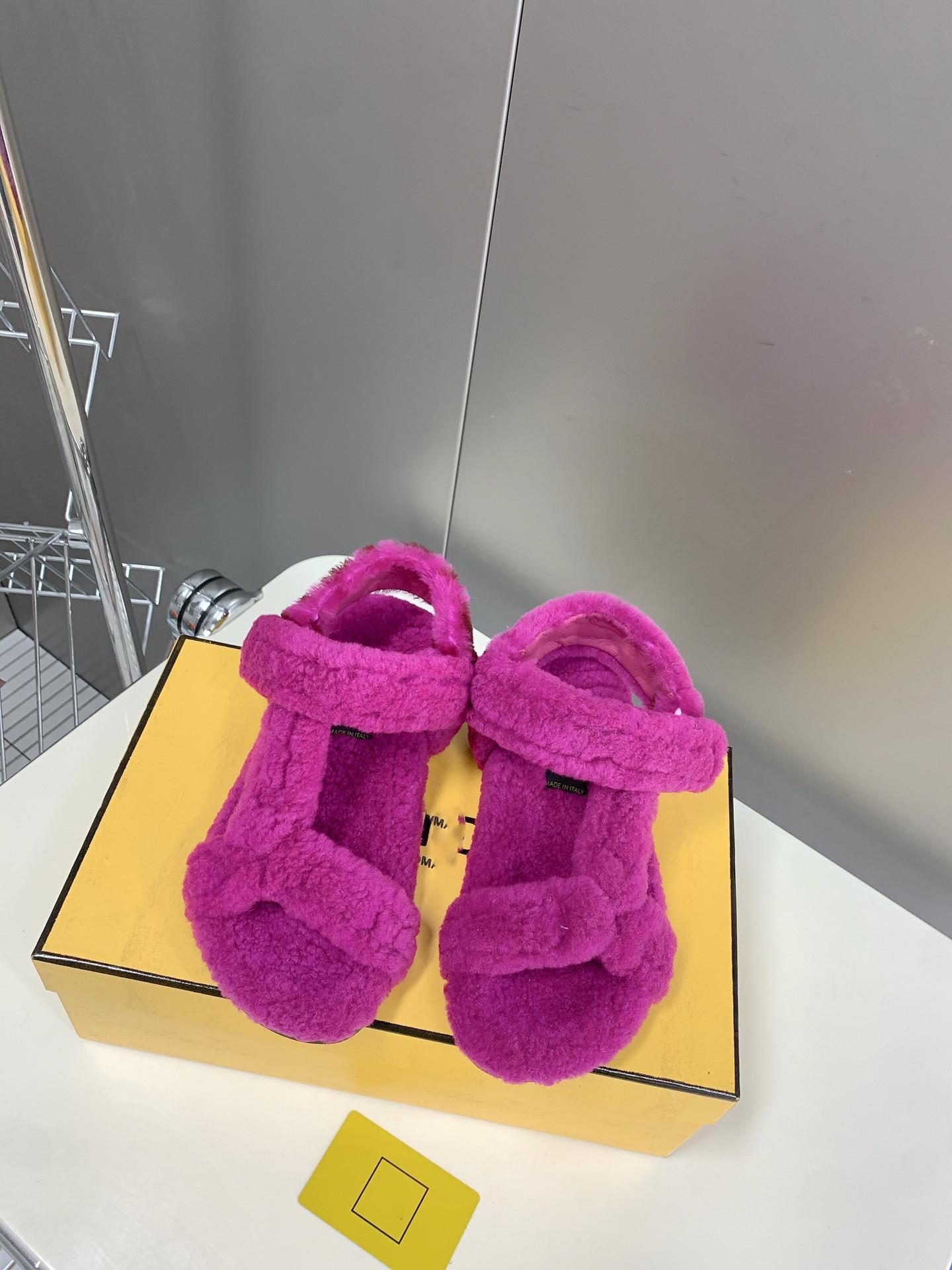 FEEL 2022 Open toe Fur Womens Designer Sandals Slides For Women Thick Sole Sticky Buckle Wool flat Summer FashionTrendy plush Casual Shoes size 35-41, Brown
FEEL 2022 Open toe Fur Womens Designer Sandals Slides For Women Thick Sole Sticky Buckle Wool flat Summer FashionTrendy plush Casual Shoes size 35-41, Brown