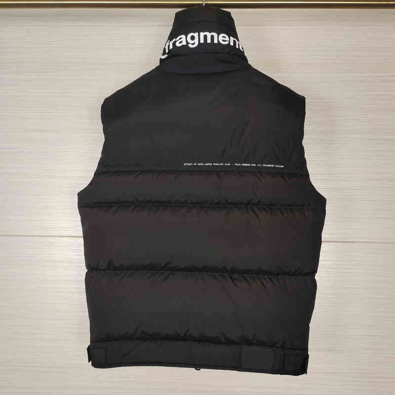 Men's Vests MAYA mens Designer down vests Frence brrand Embroidery badge Stand Collar Outerwear luxury Laser MC women coats AU2G, Supplement (not shipped separately)
Men's Vests MAYA mens Designer down vests Frence brrand Embroidery badge Stand Collar Outerwear luxury Laser MC women coats AU2G, Supplement (not shipped separately)