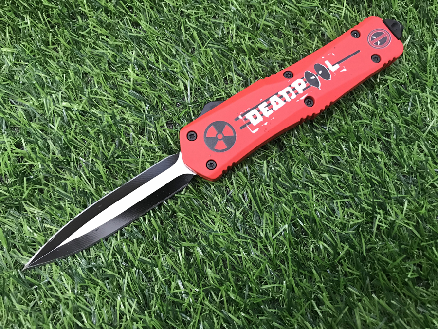 K06 automatic KNIFE CNC T60161 handle VG10 steel blade hight quality UTX70 UTX85 BM3300 Browning X50 Camping tactical pocket folding Quick opening cutting tool
K06 automatic KNIFE CNC T60161 handle VG10 steel blade hight quality UTX70 UTX85 BM3300 Browning X50 Camping tactical pocket folding Quick opening cutting tool