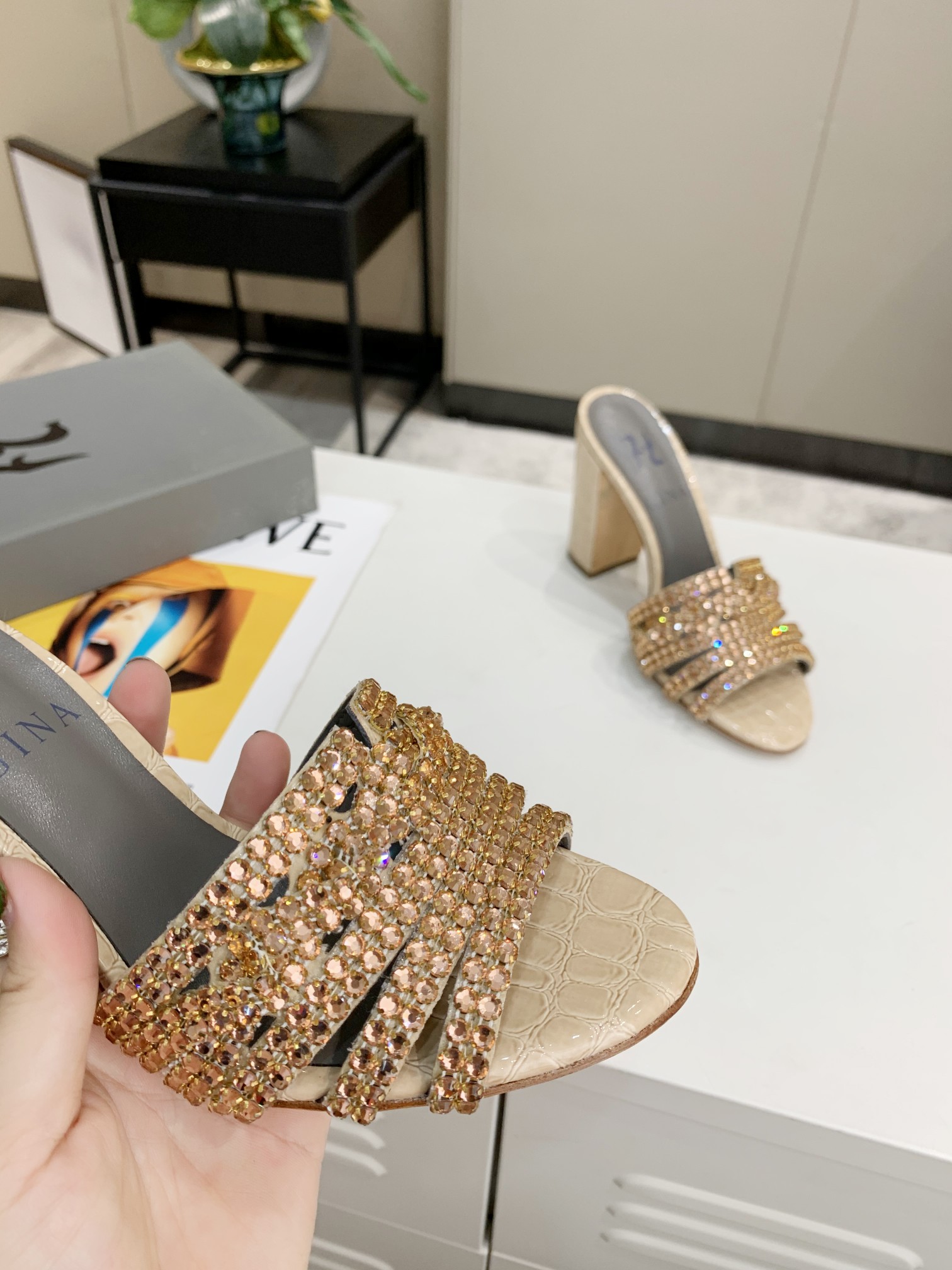 Brand new women's slipper sandal shoes gina ladies chunky high heels 9.5 cm sandal shoes with diamond high quality !