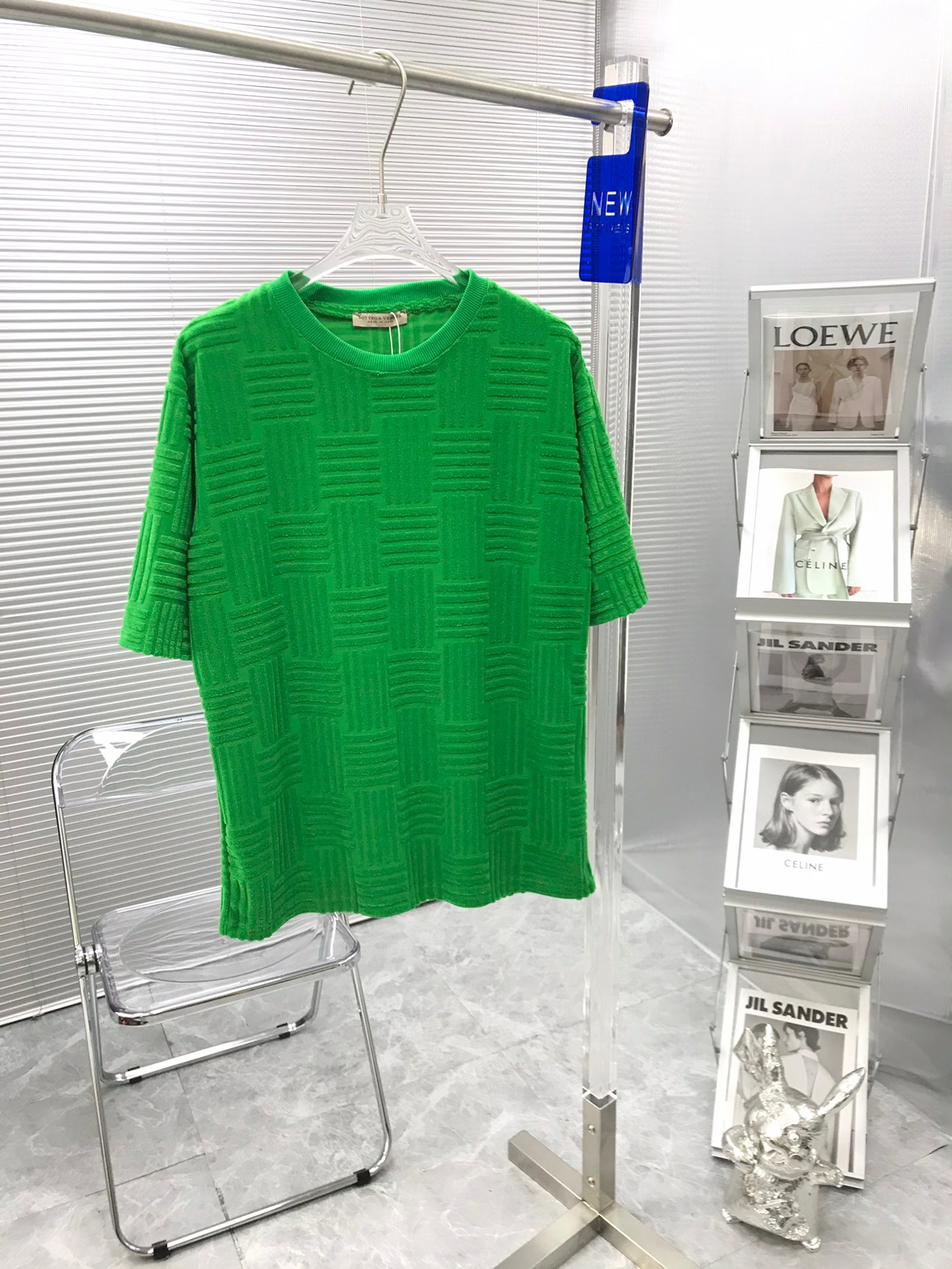 Early spring 2022 new color block letter logo Short Sleeve Tee double strand fine cotton fabric black and white q21
Early spring 2022 new color block letter logo Short Sleeve Tee double strand fine cotton fabric black and white q21