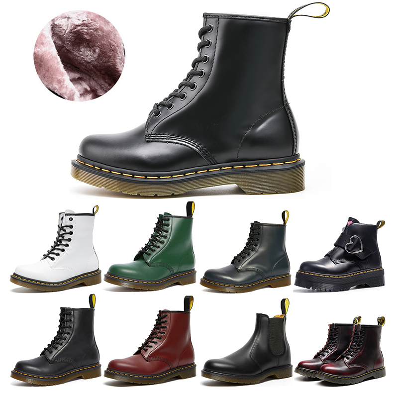 2021 mens womens dr martin boots Luxurys designer 1460 Black white Cherry Red Green Navy fashion martins Smooth Leather lace Boot winter shoes size 36-45
2021 mens womens dr martin boots Luxurys designer 1460 Black white Cherry Red Green Navy fashion martins Smooth Leather lace Boot winter shoes size 36-45