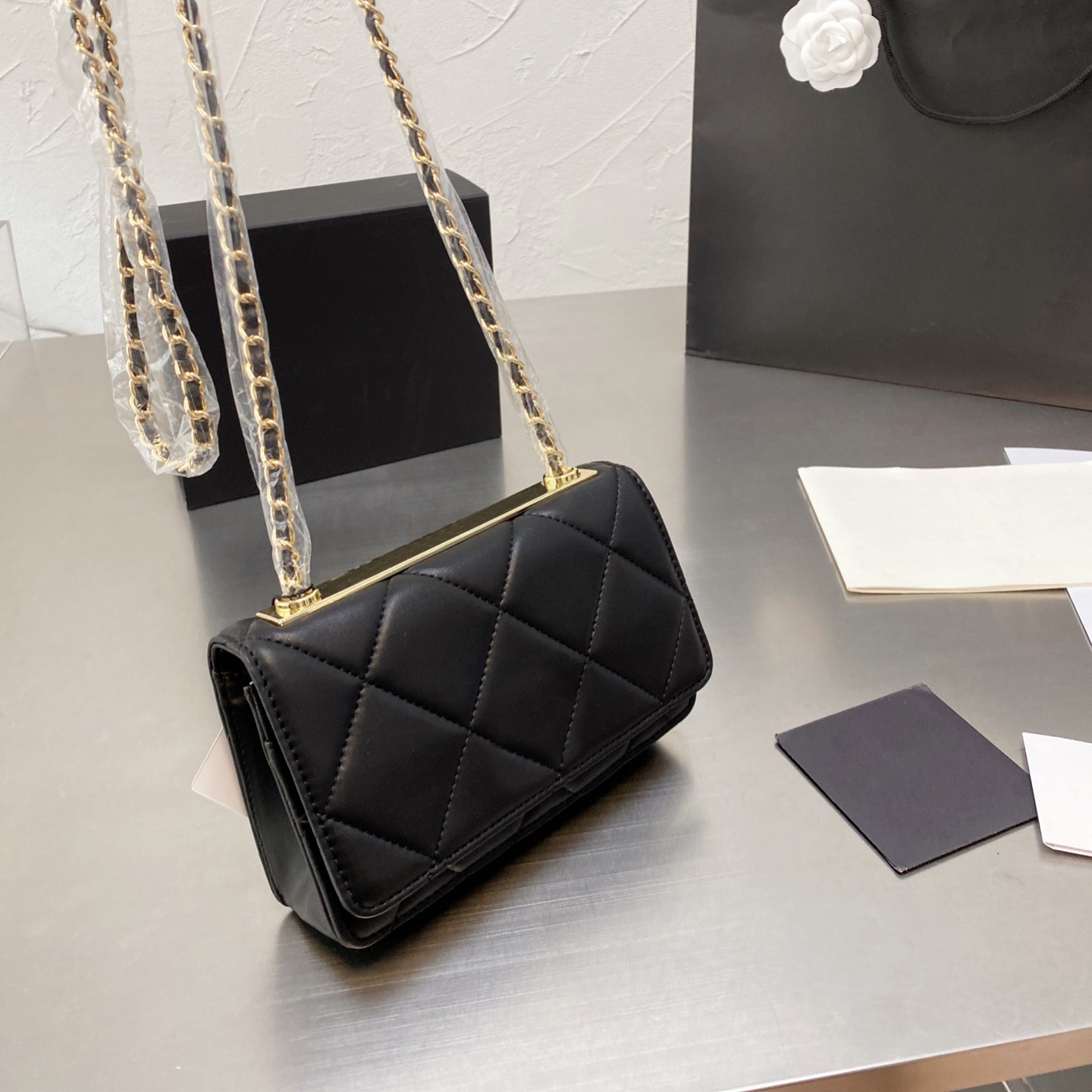 fashion luxury handbags high quality womenbag shoulder bag ladies chain messenger classic handle wallet, Box no single shot
fashion luxury handbags high quality womenbag shoulder bag ladies chain messenger classic handle wallet, Box no single shot