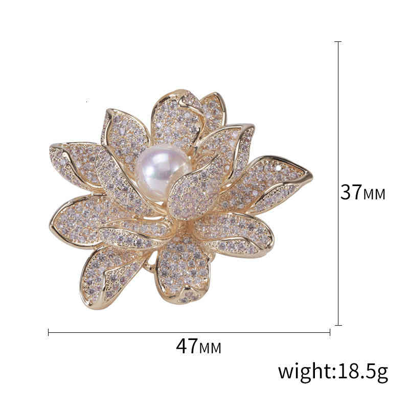 Fashion Korean Lotus Brooch Inlaid with Zircon Pearl