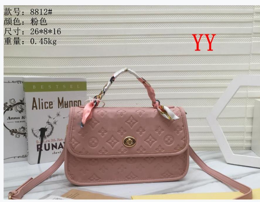 2021 Women Messenger Travel bag Classic Style Fashion bags Shoulder Lady Totes handbags, Black
2021 Women Messenger Travel bag Classic Style Fashion bags Shoulder Lady Totes handbags, Black