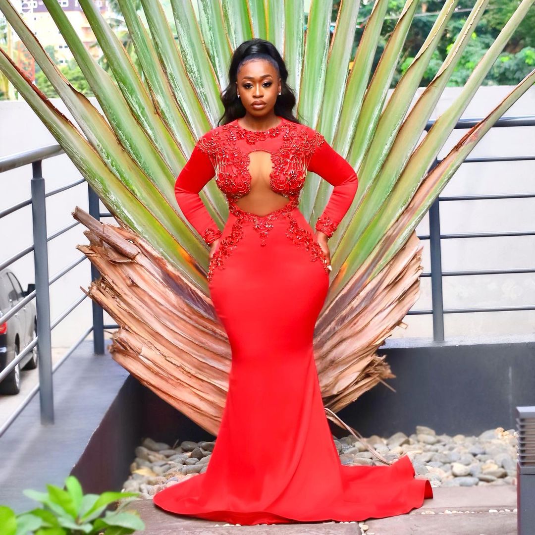 Aso Ebi 2021 Arabic Red Beaded Crystals Evening Dresses Mermaid Long Sleeves Prom Dresses Cheap Formal Party Second Reception Gowns ZJ377