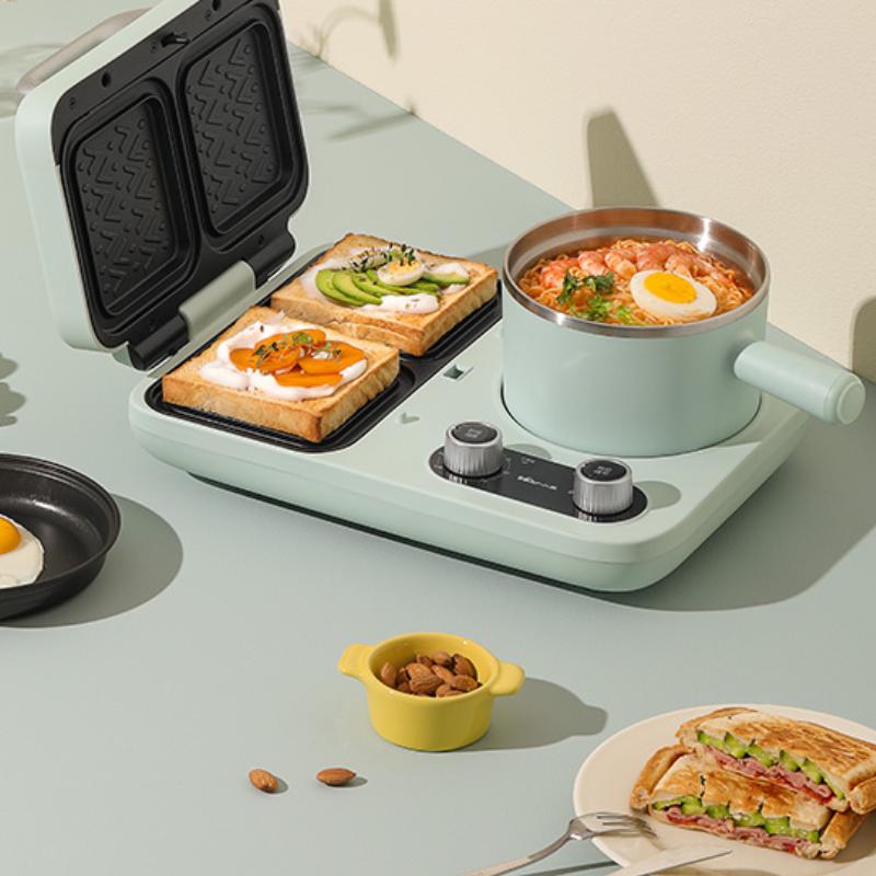 

Electric Skillets Waffle Maker Dorayaki Cake Breakfast Baking Machine Egg Omelette Oven Grill Pan Sandwich Toaster Bear/DSL-A13F1