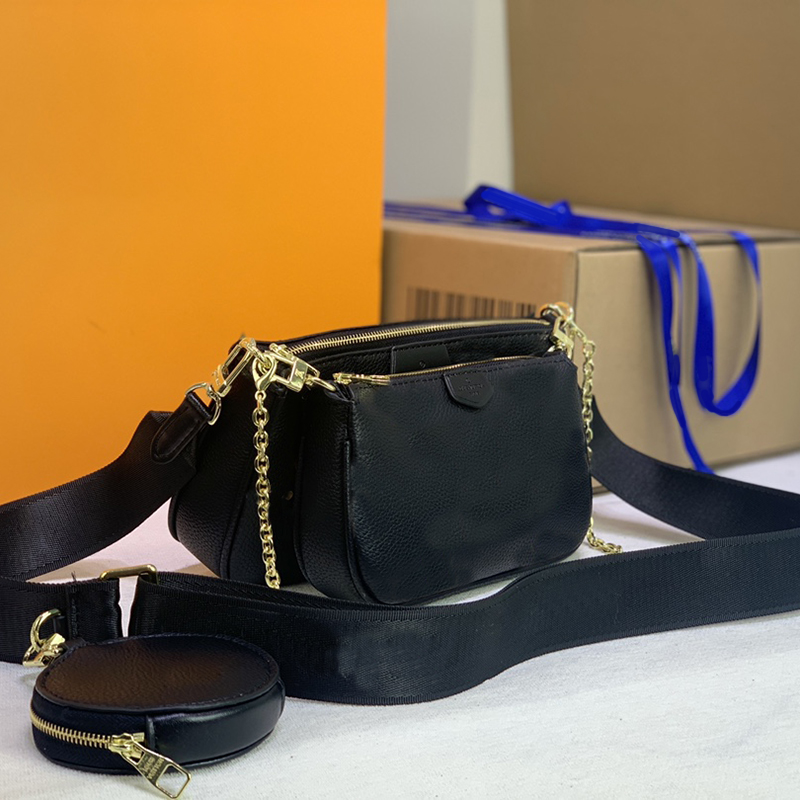 Ladies and Men's Fashion Trends Crossbody Waist Bags Large, Medium Small Models Change Card Broadband Comfortable, Black 
Ladies and Men's Fashion Trends Crossbody Waist Bags Large, Medium Small Models Change Card Broadband Comfortable, Black