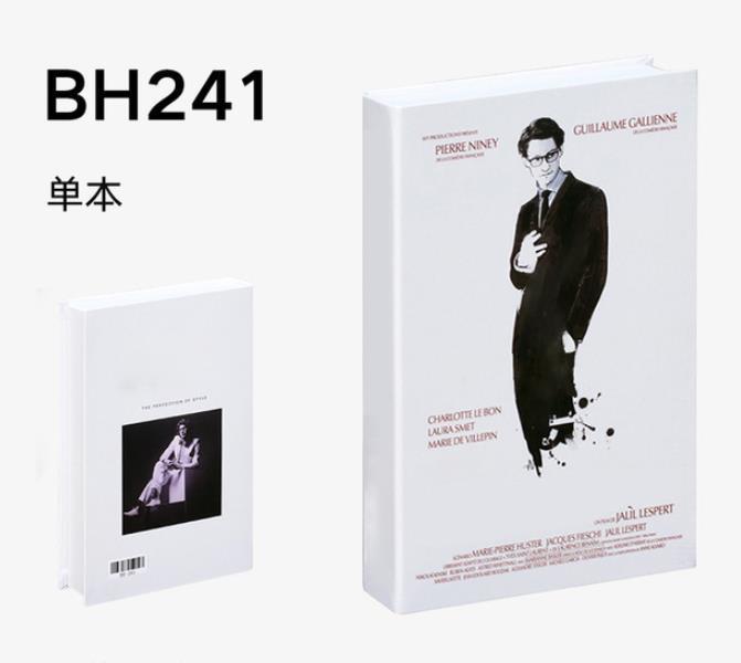 Fake Book Decoration Fashion Luxury Home Decoration Study Book Model Retro Cafe Hotel Y0603
Fake Book Decoration Fashion Luxury Home Decoration Study Book Model Retro Cafe Hotel Y0603