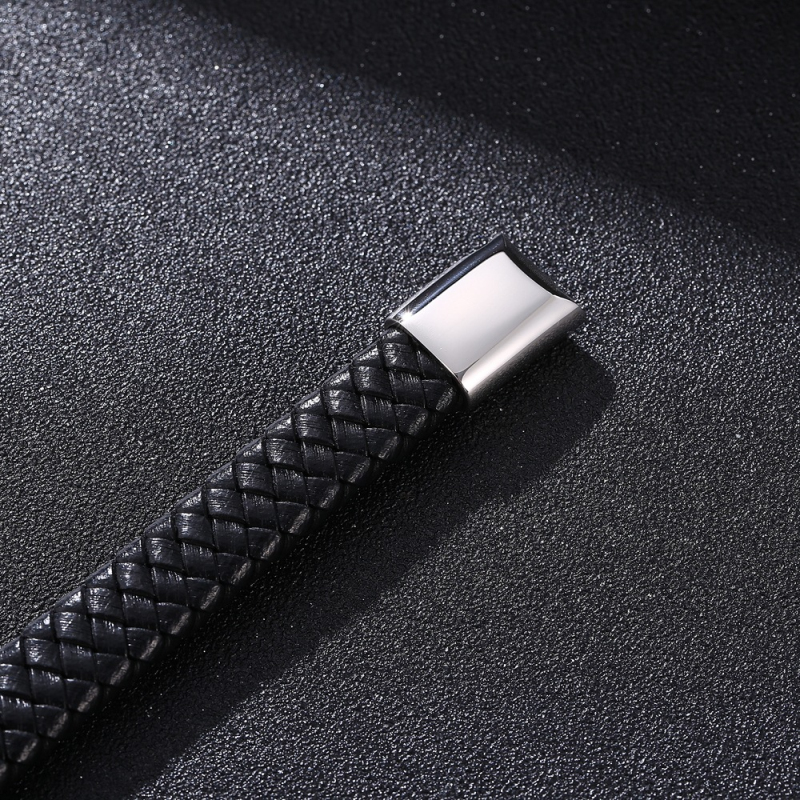 Cool Stainless Steel Charm Genuine Leather Bracelet