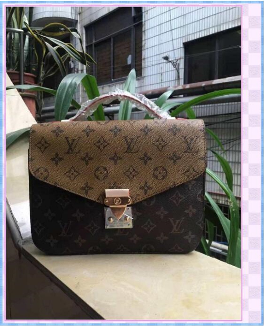 M44875 LV LOUIS VITTON POCHETTE METIS old flower messenger package for women classic shoulder bag clutch handbag tote bags, Customize
M44875 LV LOUIS VITTON POCHETTE METIS old flower messenger package for women classic shoulder bag clutch handbag tote bags, Customize