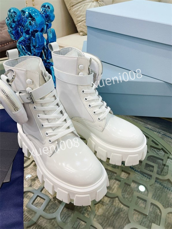 2022 Designer Women Boots Platform Diamond Chunky Heel Martin Boot Genuine Leather Bee Star Shoes Deserts Winter Outdoor Lady Party Buckle zh211018, 01
2022 Designer Women Boots Platform Diamond Chunky Heel Martin Boot Genuine Leather Bee Star Shoes Deserts Winter Outdoor Lady Party Buckle zh211018, 01