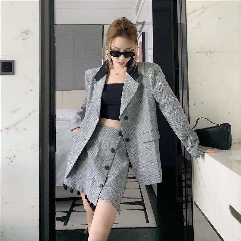 Two Piece Dress Spring Korean Fashion Design Plaid Suit Jackets Temperament Mini Skirts Gray Blazer And Skirt Set Office Style Clothes 2022, White
Two Piece Dress Spring Korean Fashion Design Plaid Suit Jackets Temperament Mini Skirts Gray Blazer And Skirt Set Office Style Clothes 2022, White