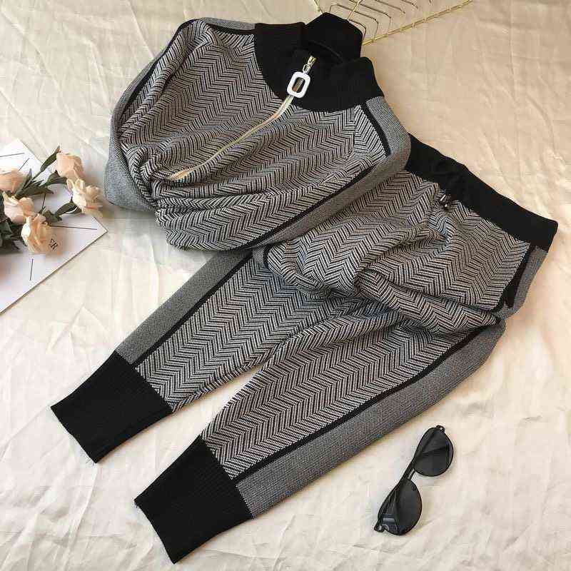 Korean Winter Ribbed printed Tracksuit 2 Piece Pant Suits For Women Knitted Long Sleeve Two Piece Set Top And Pants Suit Outwear 211118